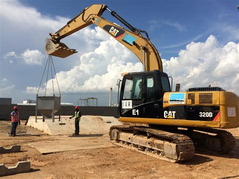 hydraulic excavator operation as lifting machine course